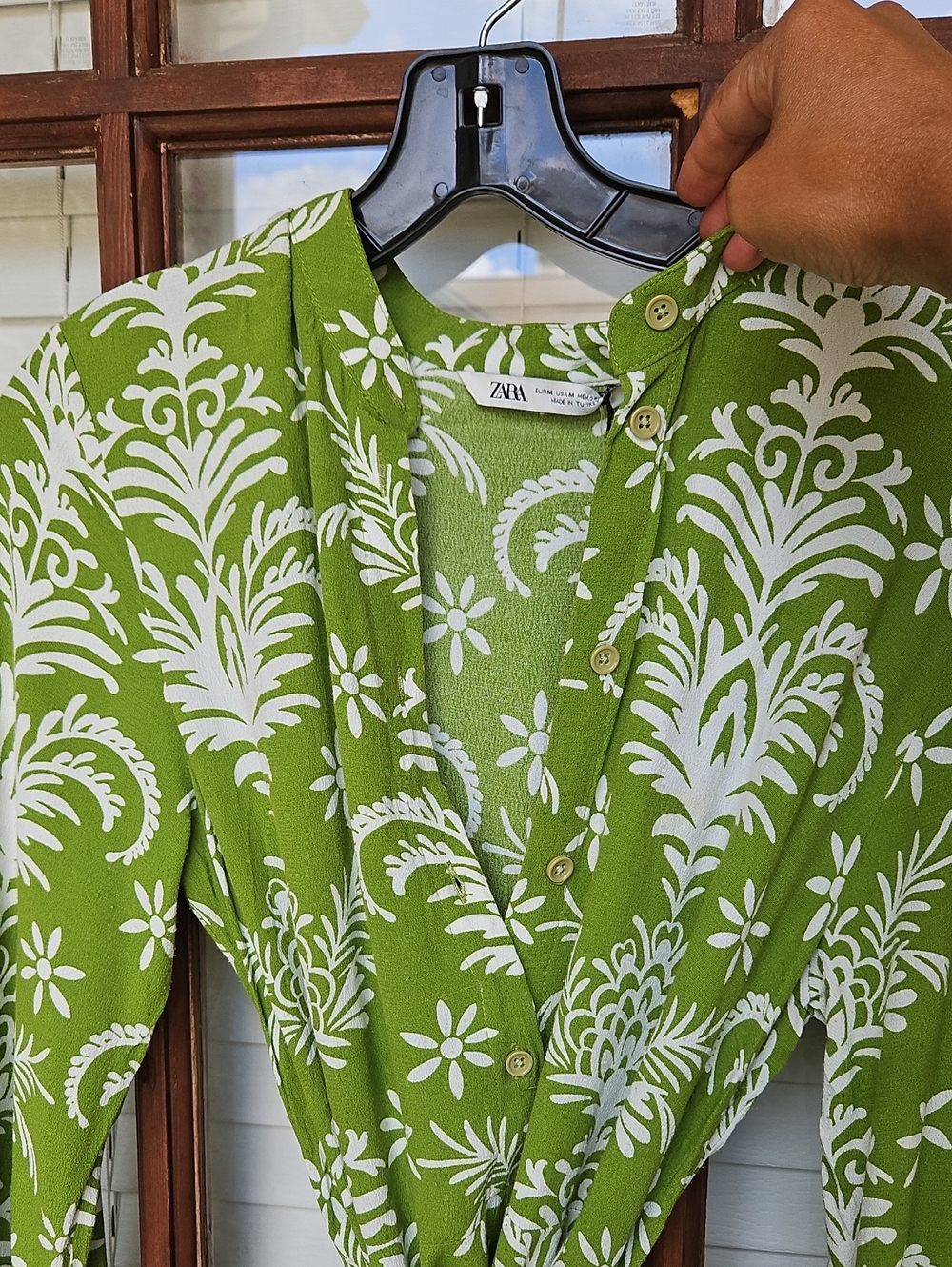 Zara Lilou Vacation Coastal Belted Midi Floral Green Resort Long Sleeve Dress - Picture 5 of 8